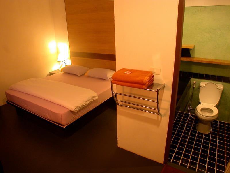 พีพี อินซูล่า Hotel เกาะพีพี ภายนอก รูปภาพ